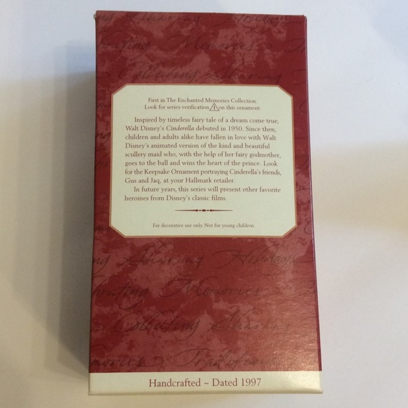 Disney Cinderella Hallmark Keepsake Ornament 1997 - Picture 3 of 8